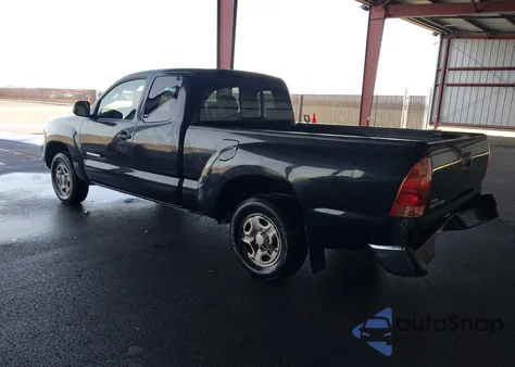 2005 Toyota Tacoma z USA, uszkodzony, nr VIN 5TETX22NX5Z009809